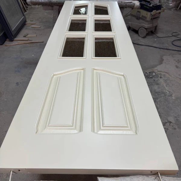 После реставрации деревянного окна